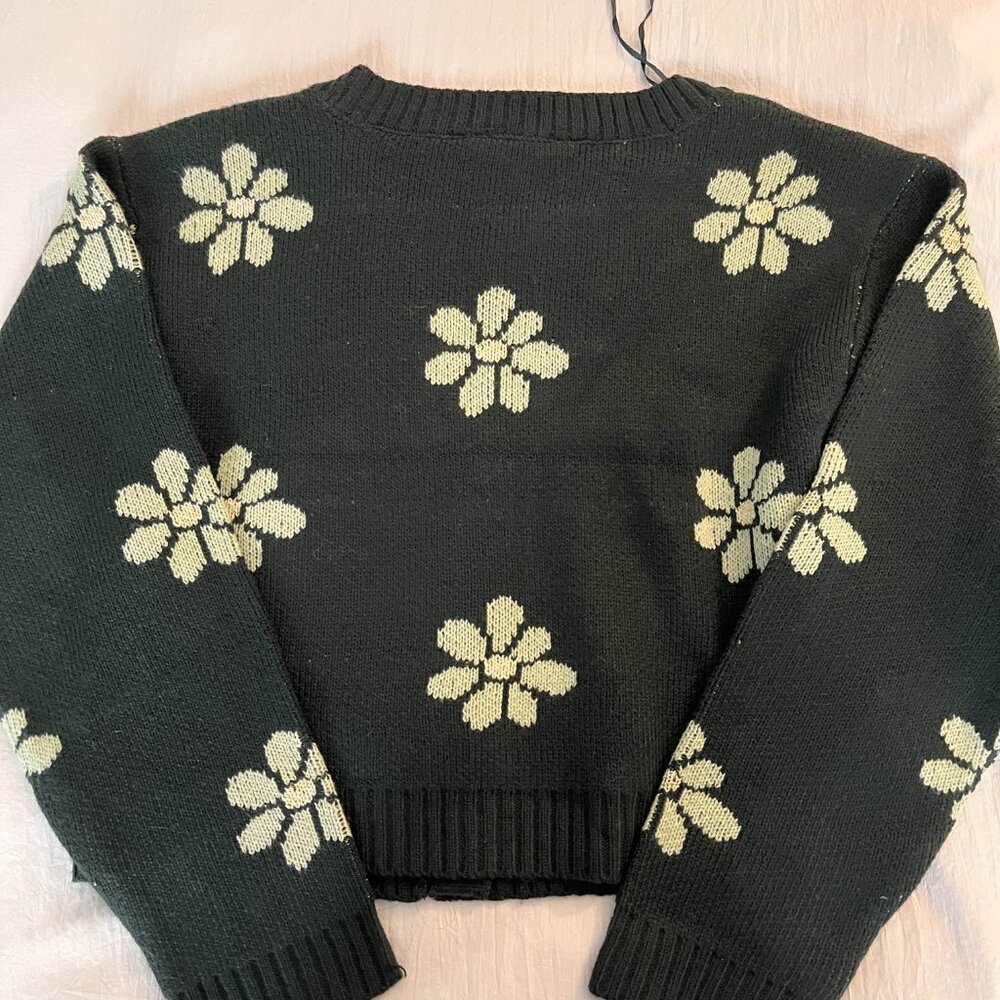 NWOT Bluenotes Crop-Top Cardigan - Picture 2 of 3